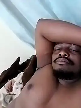 Snapshot of chubbybear322 chatting on 09.14.25 chubbybear322 online show from 09.14.25