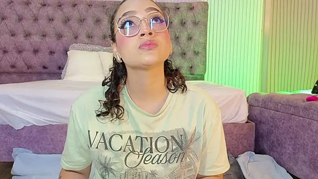 EMILYY FOXY online show from 03.06.26