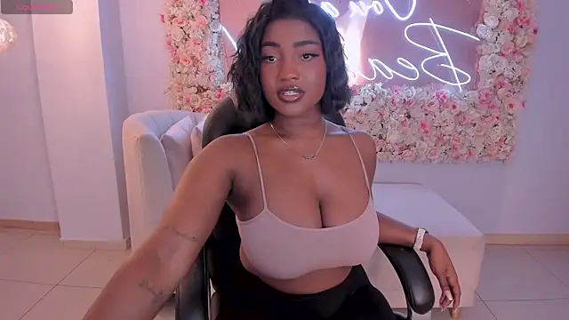 SavannahStorm online show from 03.30.26