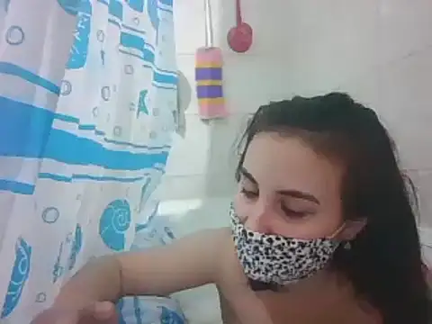 Snapshot of MikaKors chatting on 01.03.25 MikaKors online show from 01.03.25