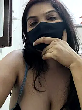 illay love online show from 10.26.25