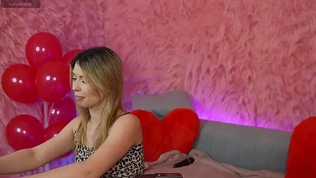 MayaRayy online show from 02.19.26