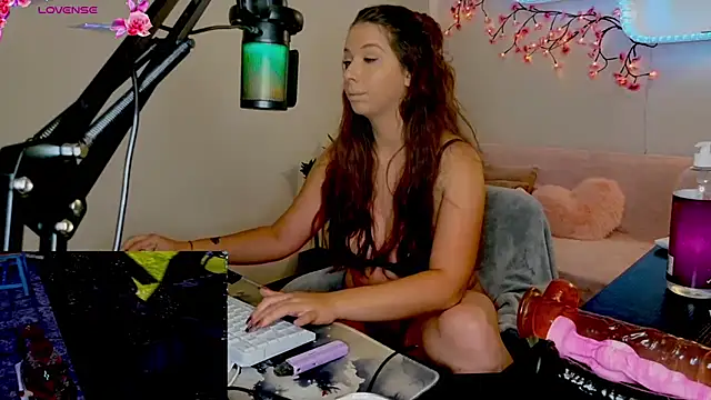 AustrianGirl99 online show from 07.26.26