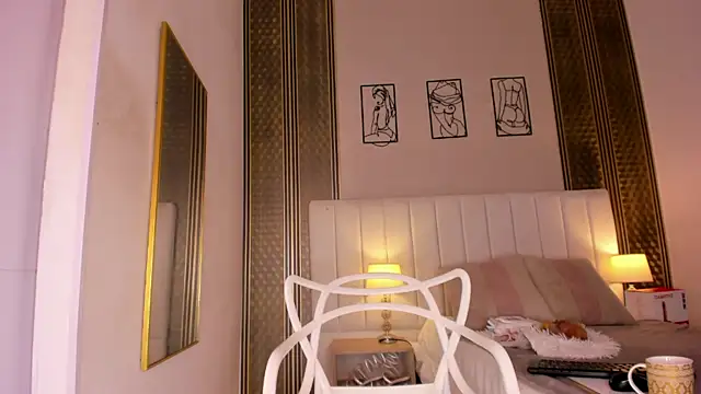 zoe sky  online show from 04.17.26