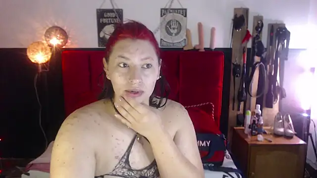 Snapshot of Lava_Vulcain chatting on 01.08.25 Lava Vulcain online show from 01.08.25