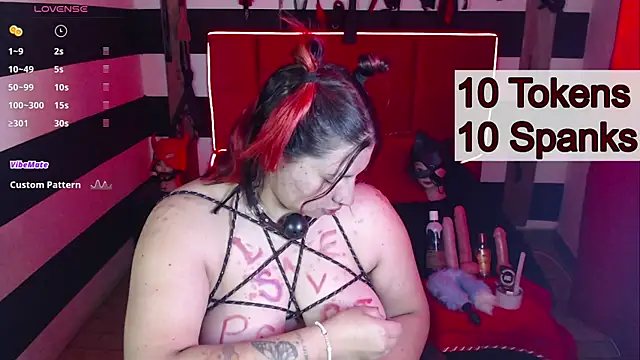 Snapshot of Lava_Vulcain chatting on 10.15.25 Lava Vulcain online show from 10.15.25