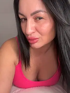 Helena7077 online show from 11.25.25