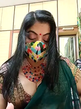 Snapshot of Ratna-777 chatting on 01.10.25 Ratna-777 online show from 01.10.25