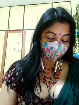 Snapshot of Ratna-777 chatting on 01.19.25 Ratna-777 online show from 01.19.25