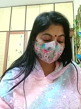 Snapshot of Ratna-777 chatting on 01.25.25 Ratna-777 online show from 01.25.25