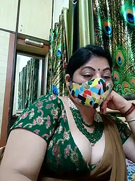 Snapshot of Ratna-777 chatting on 01.29.25 Ratna-777 online show from 01.29.25