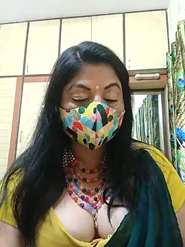 Snapshot of Ratna-777 chatting on 01.30.25 Ratna-777 online show from 01.30.25