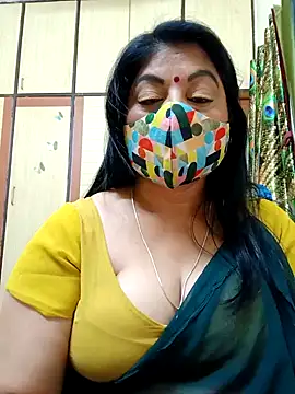 Snapshot of Ratna-777 chatting on 02.27.25 Ratna-777 online show from 02.27.25