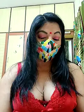 Snapshot of Ratna-777 chatting on 02.28.25 Ratna-777 online show from 02.28.25