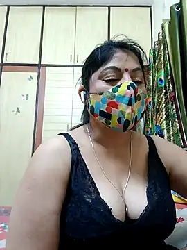 Snapshot of Ratna-777 chatting on 03.16.25 Ratna-777 online show from 03.16.25