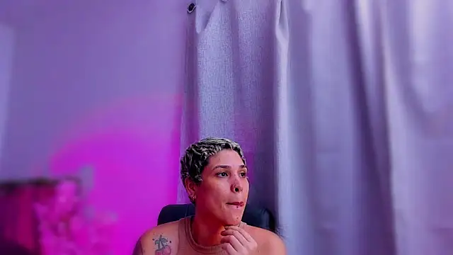 Charlee pink online show from 11.20.25