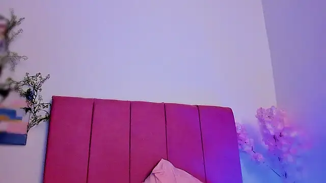 Charlee pink online show from 01.19.26