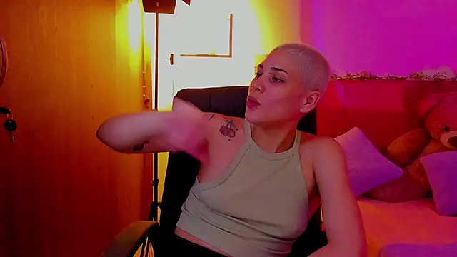 Charlee pink online show from 03.28.26