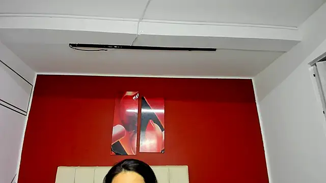 Snapshot of Abrillee1 chatting on 02.21.25 Abrillee1 online show from 02.21.25