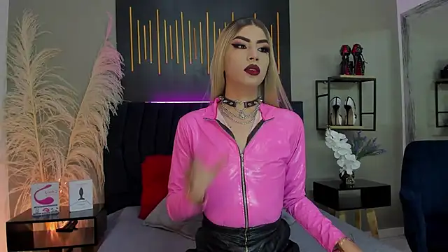 BrianaSchafer online show from 02.10.25