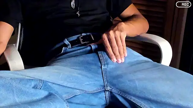 Nicholasrodrii online show from 09.11.25