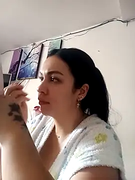 brianaGuzman online show from 05.10.26
