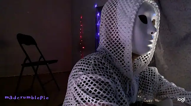 madcrumblepie online show from 01.09.25