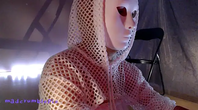 madcrumblepie online show from 03.01.25