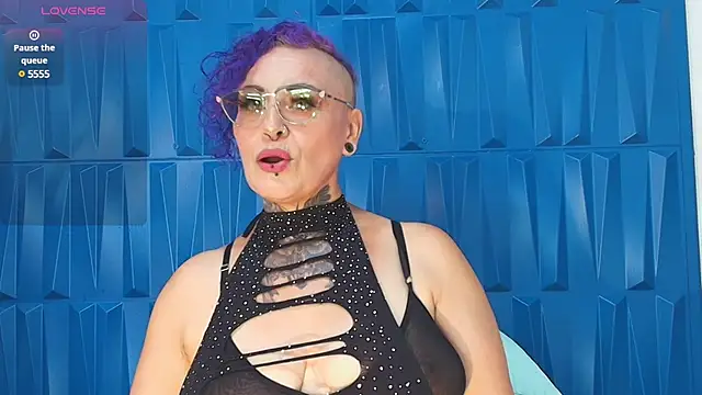 Snapshot of SandyyRose chatting on 01.27.25 SandyyRose online show from 01.27.25