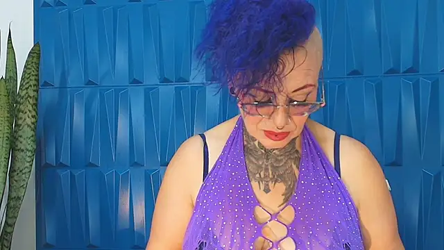Snapshot of SandyyRose chatting on 02.06.25 SandyyRose online show from 02.06.25