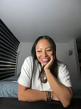 Snapshot of CindyWilliams_ chatting on 02.23.25 CindyWilliams online show from 02.23.25