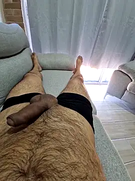 Snapshot of Piter1022 chatting on 12.28.24 Piter1022 online show from 12.28.24