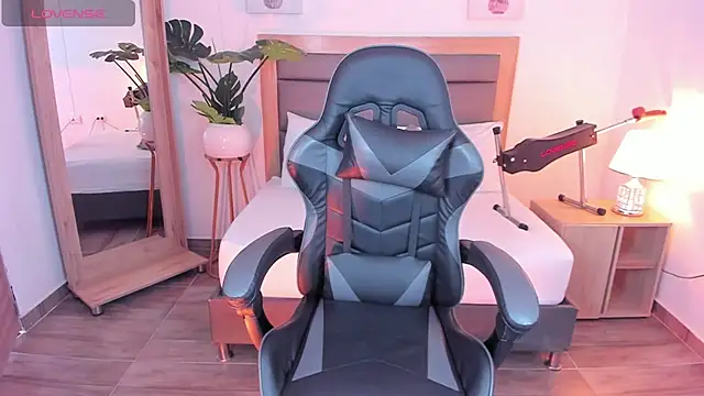 irantzu hank online show from 01.25.25