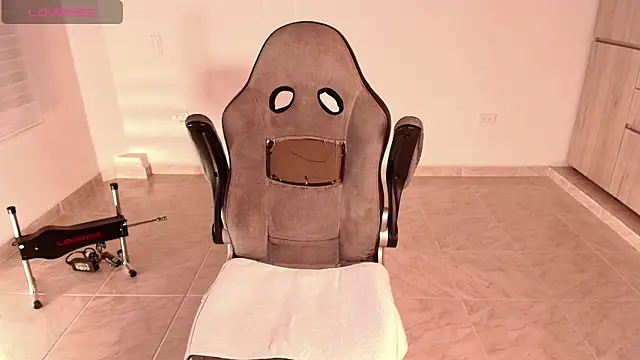 irantzu hank online show from 09.24.25