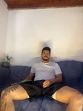 Snapshot of AndresSmith__ chatting on 02.15.26 AndresSmith online show from 02.15.26