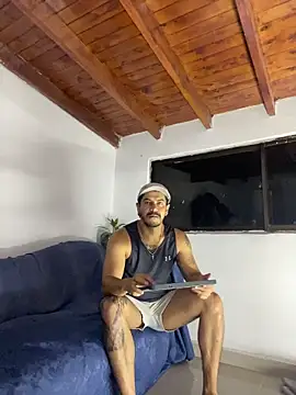 Snapshot of AndresSmith__ chatting on 02.25.26 AndresSmith online show from 02.25.26