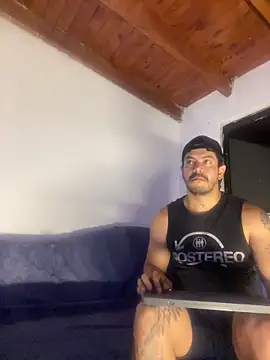 Snapshot of AndresSmith__ chatting on 02.28.26 AndresSmith online show from 02.28.26