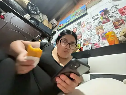 dafne19  online show from 04.11.26