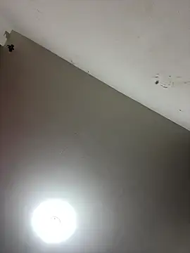 Snapshot of _NINA chatting on 01.09.26 NINA online show from 01.09.26