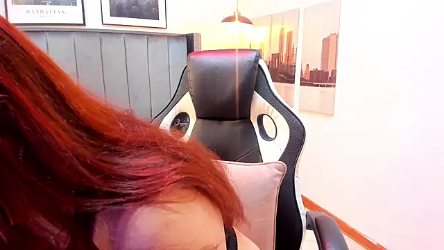 Alaia Cute online show from 03.11.25