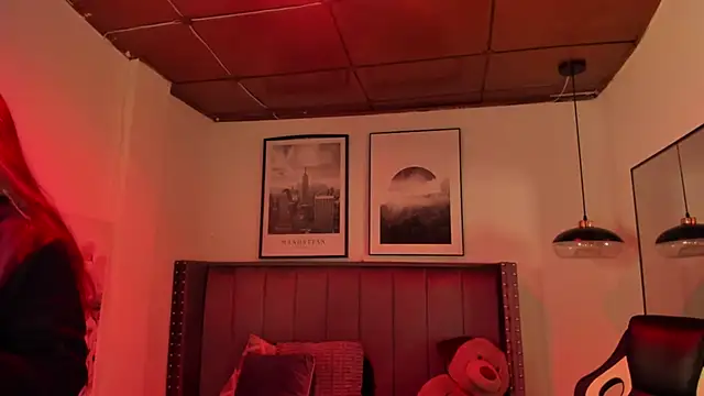 Alaia Cute online show from 10.17.25