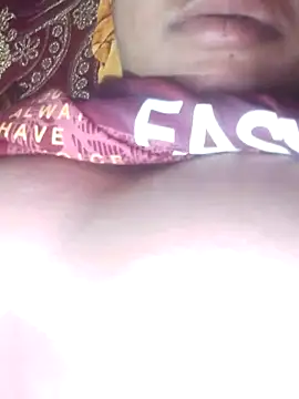 Snapshot of Natasha-In69 chatting on 10.21.25 Natasha-In69 online show from 10.21.25