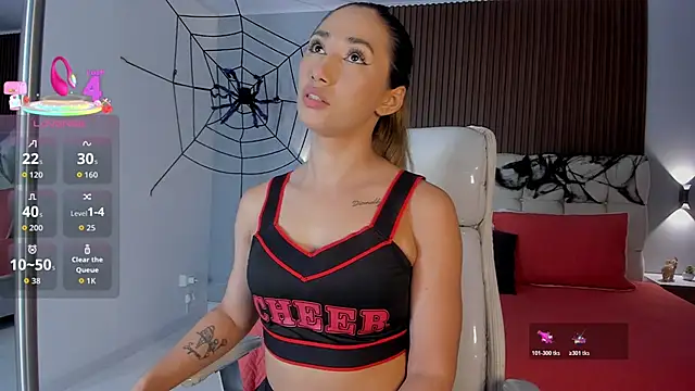 Emma23   online show from 10.30.25