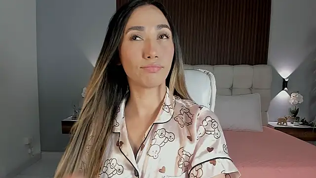 Emma23   online show from 06.24.26