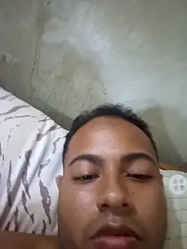 Snapshot of AlkalineCalmness chatting on 11.13.25 AlkalineCalmness online show from 11.13.25