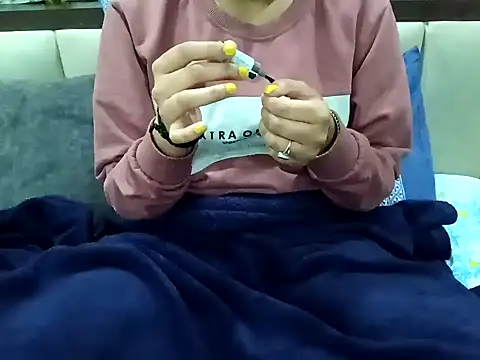 GoldnessAishu online show from 12.23.24