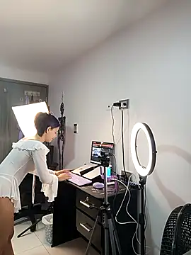 LadyAvalon online show from 02.22.26