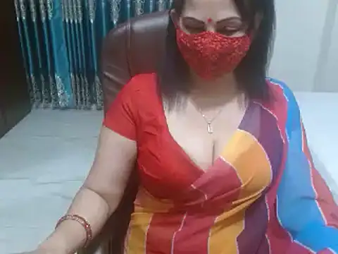 Snapshot of desi_mera chatting on 12.20.24 desi mera online show from 12.20.24