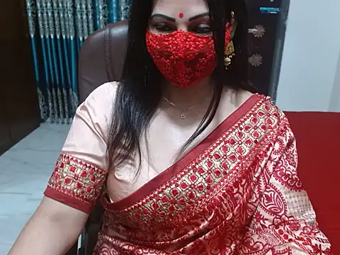 Snapshot of desi_mera chatting on 10.04.25 desi mera online show from 10.04.25