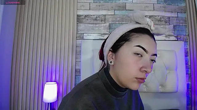 Mia Rinn online show from 02.19.26